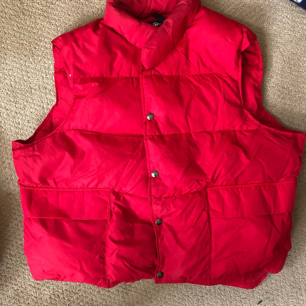 Woolrich Red Puffer Vest